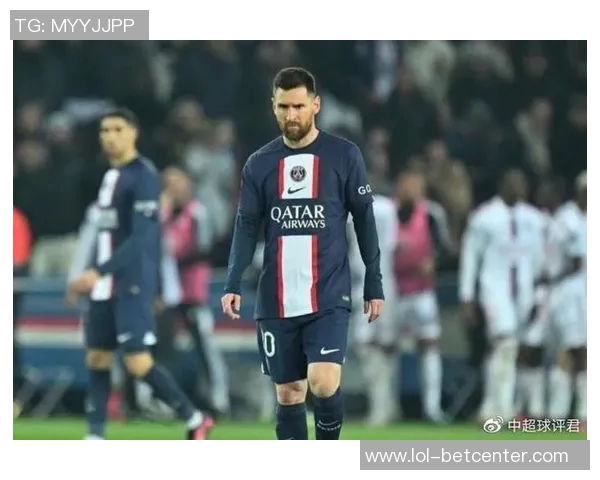 中超联赛精彩对决：里昂与巴黎圣日耳曼激战成平局补时进球引爆全场