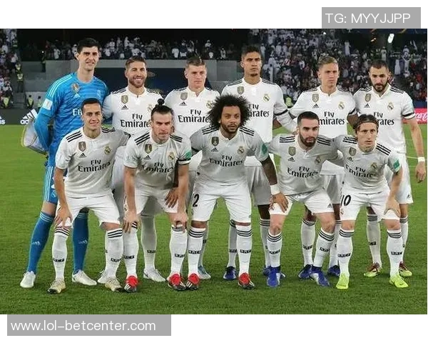 国王杯精彩对决皇马3-0战胜拜仁全场沸腾数据解析引发热议