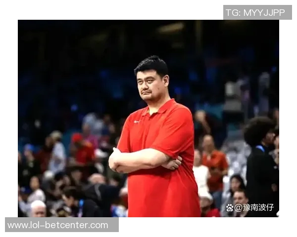 姚明尴尬时期的篮球生涯与个人成长的反思与启示