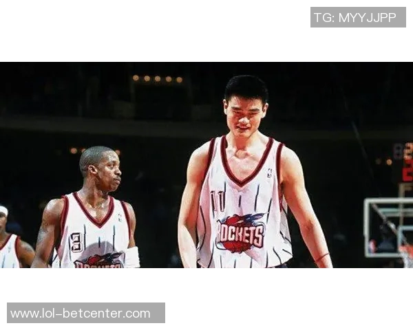 姚明翻译之路：从篮球巨星到文化桥梁的精彩历程与启示