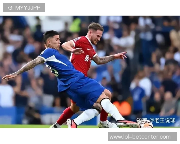 中超激战利物浦险胜那不勒斯红牌事件引发全场热议与十大精彩进球回顾