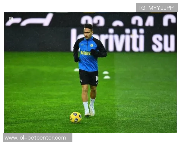 意甲激战热刺与波尔图握手言和补时进球点燃全场气氛转会动态引关注