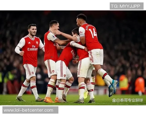 英超焦点战阿森纳大胜曼联乌龙球成为全场热议焦点数据分析揭示比赛亮点