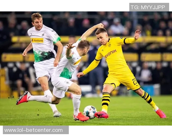 德甲焦点战利物浦小胜国米全场沸腾惨败瞬间引发热议